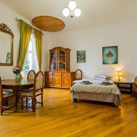 Kronhaus Braszów Zewnętrze zdjęcie