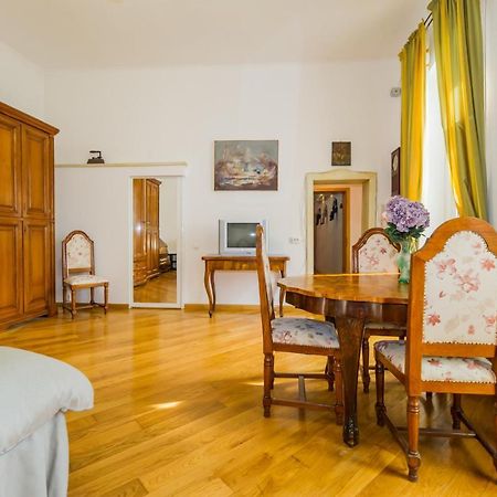 Kronhaus Braszów Zewnętrze zdjęcie