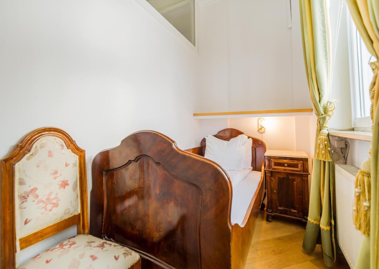 Kronhaus Braszów Zewnętrze zdjęcie
